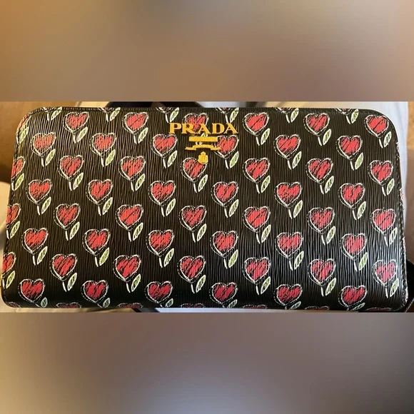 Authentic Prada Wallet - Picture 2 of 4